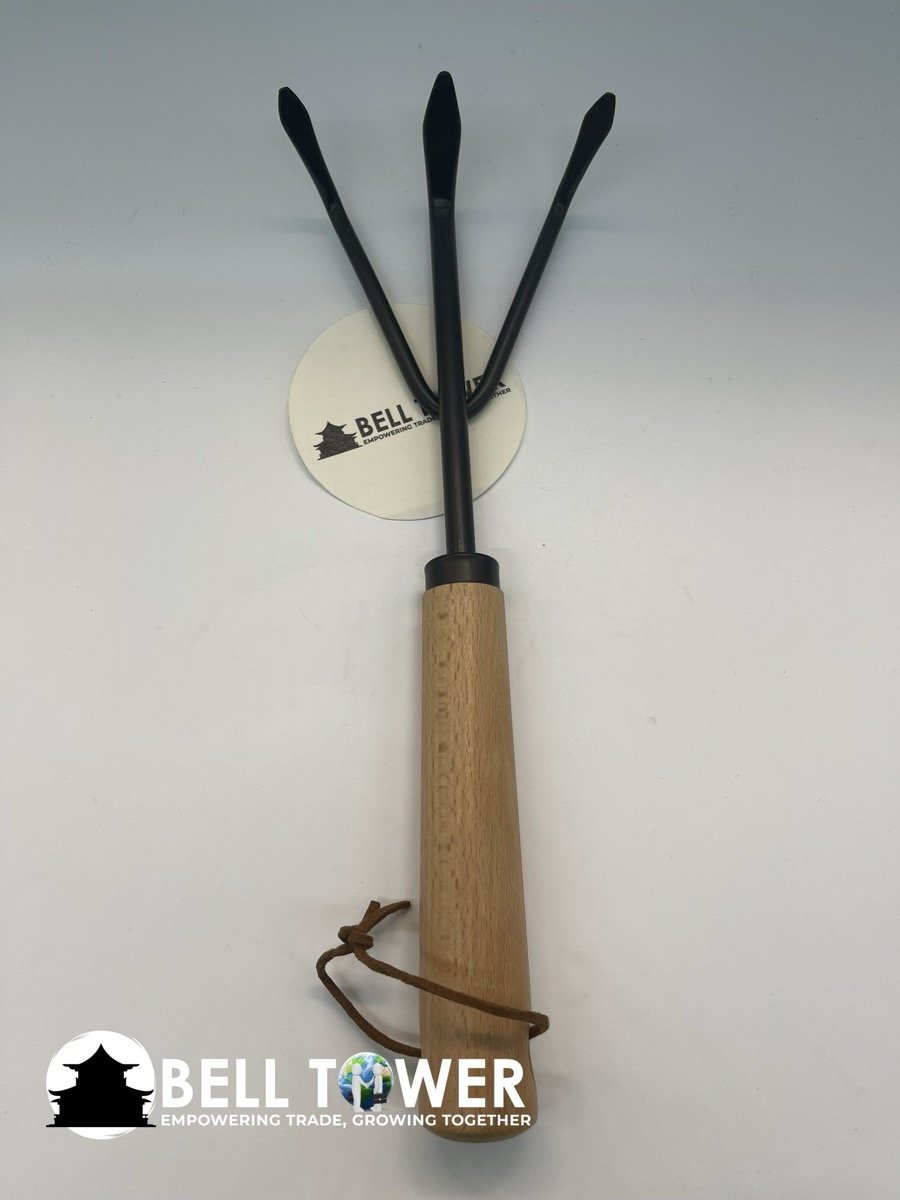 Hand Cultivator - Image 3