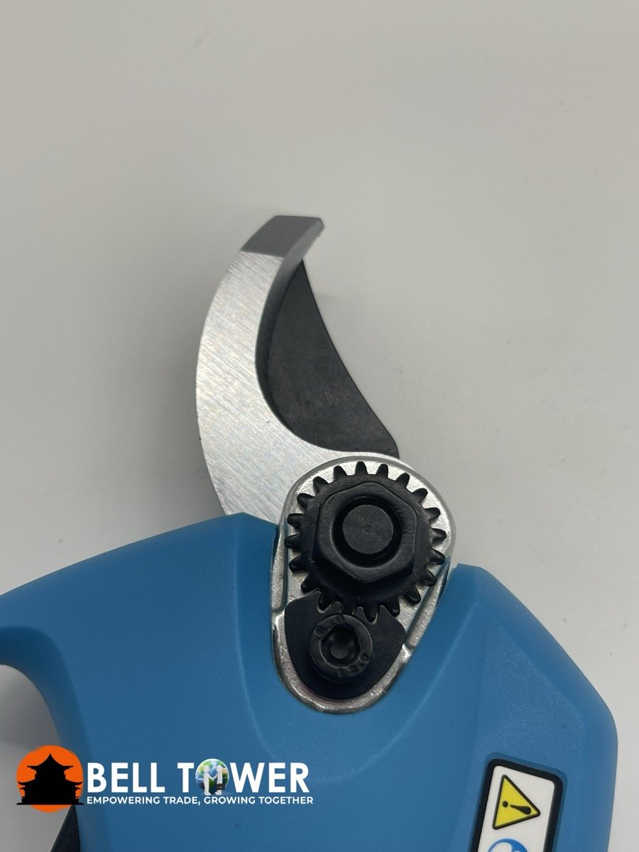 Electric Pruner - Image 7