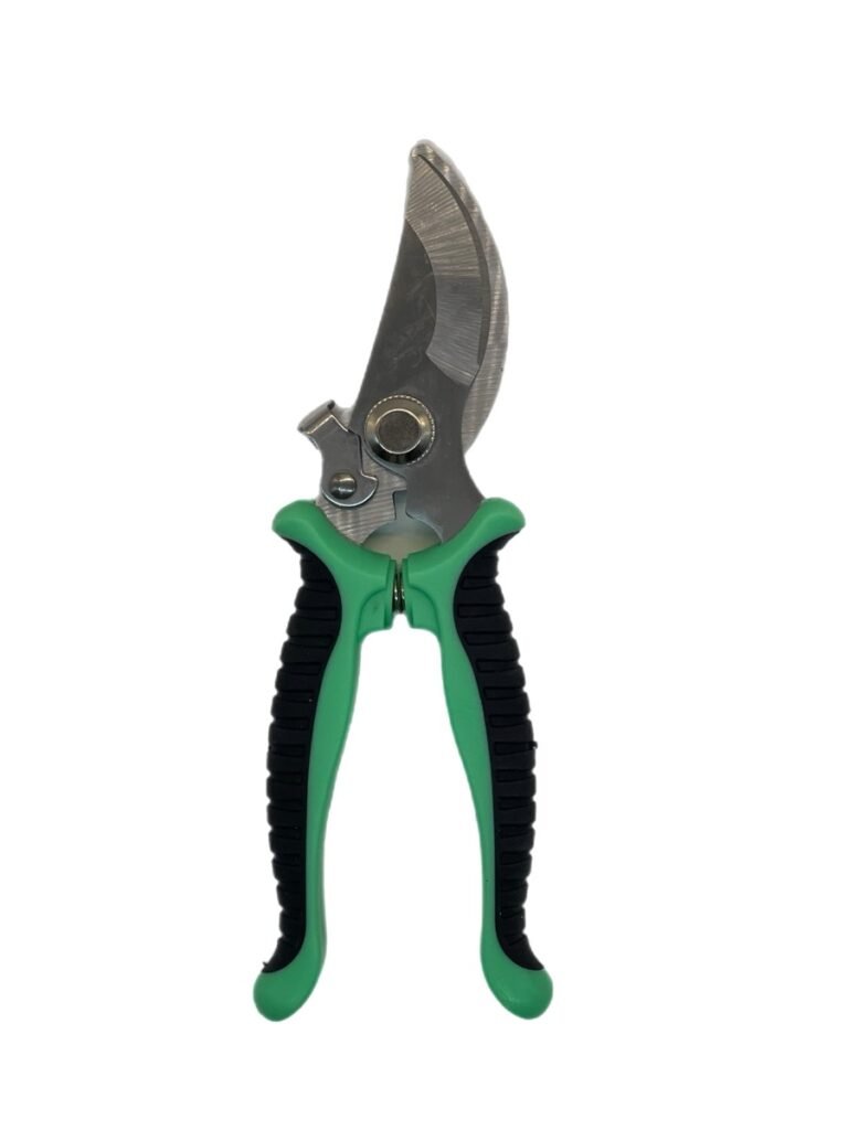 Products - image bypass-pruning-shears-8-inch-garden-clippers-green-handles-Bell-020-GTS-768x1024 on https://belltowercn.com