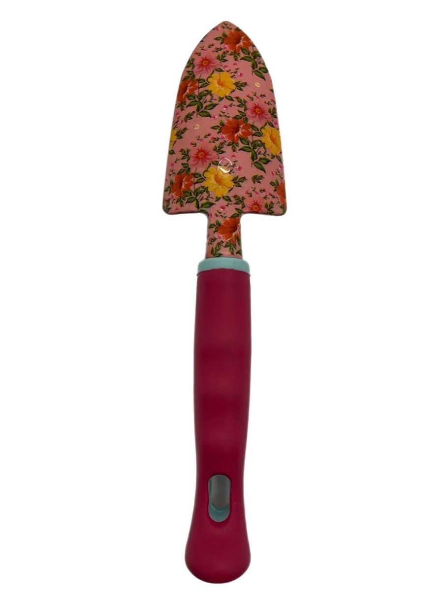 Trowel