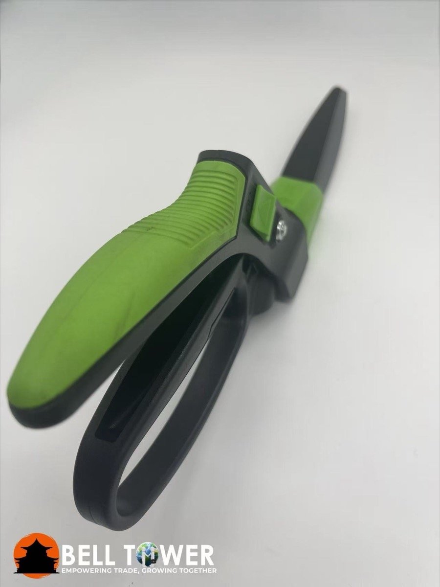 Hand Saw - Image 2