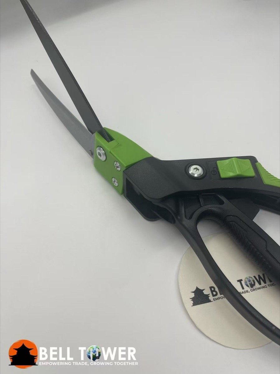 Hand Saw - Image 8