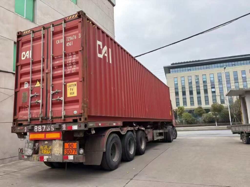 Shipping full lcl container