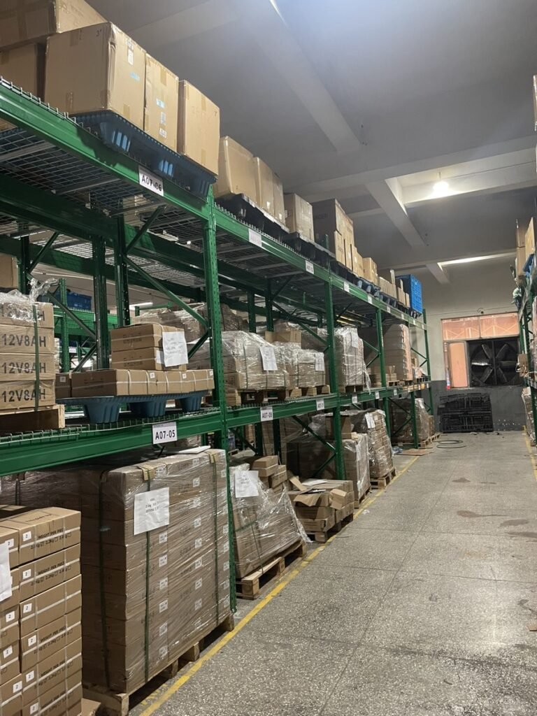 Warehouse packing place