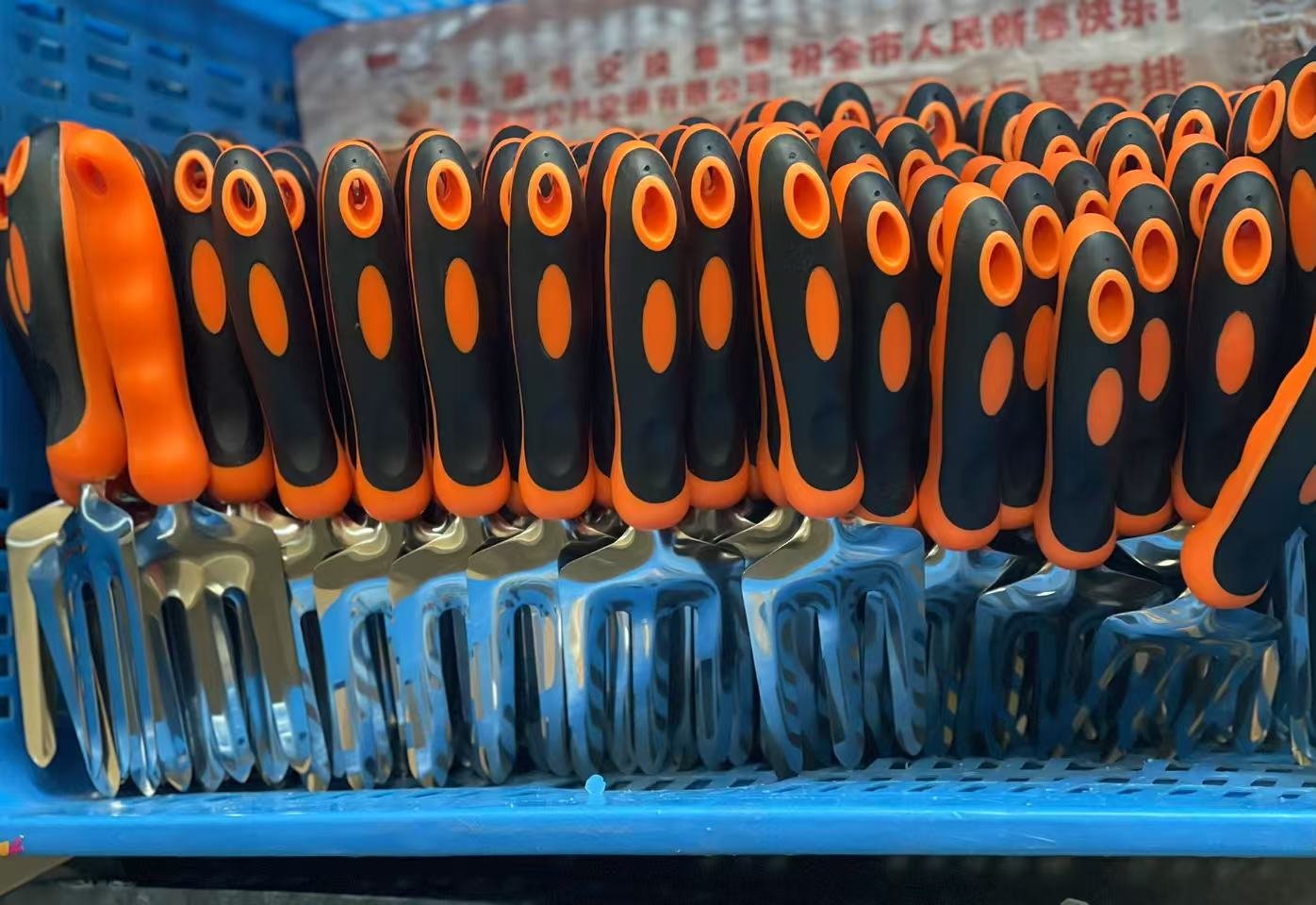 Mistakes to Avoid as a B2B Buyer When Ordering Garden Tools from China - image 微信图片_202501072043321-1 on https://belltowercn.com