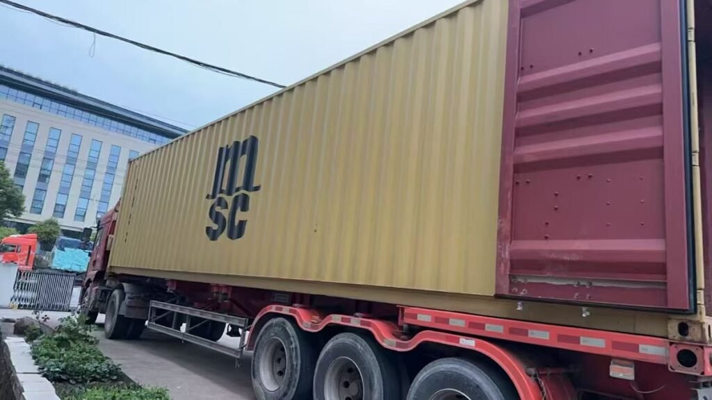 06 forklift loading