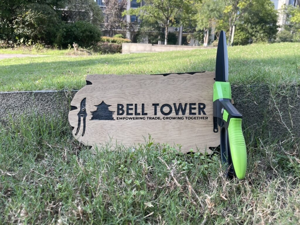 Marketing - image belledge-swivelgrass-lawn-shears-1024x768 on https://belltowercn.com